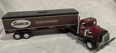 Ertl 1948 Peterbilt 1/43 herramientas a presión tractor remolque camión banco caja original Foto 1 de 4