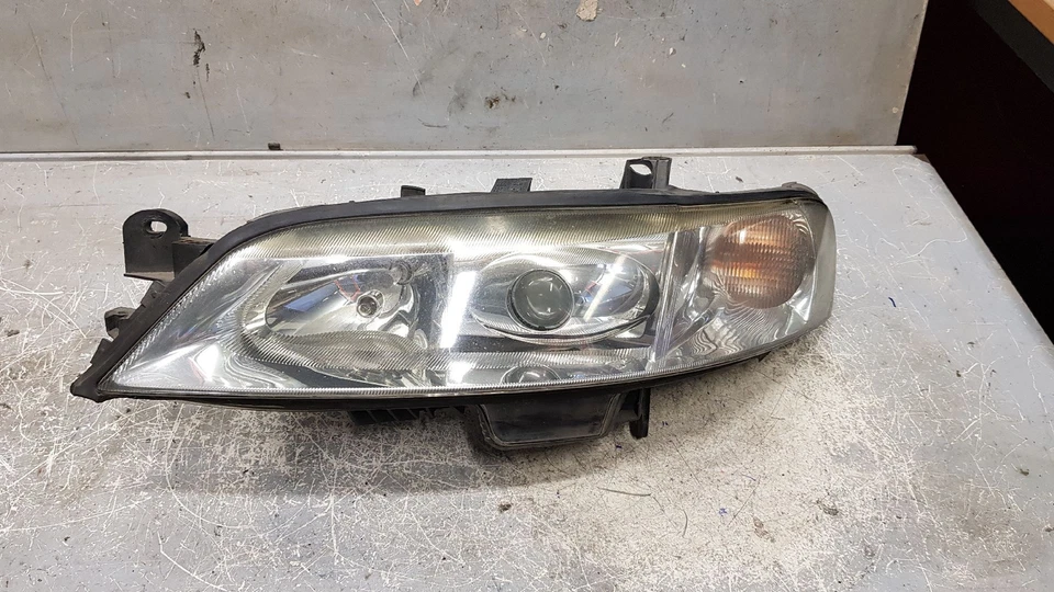 Scheinwerfer Xenon Vorne Links 99-02 Leicht Defekt Opel B Vectra 1.8 - Bild 1 von 4