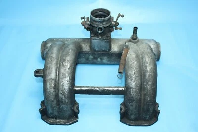 Colector de admisión + válvula de acelerador OM621 Mercedes Benz W110 190D 200D / 6211411401 Foto 1 de 4