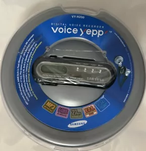 SAMSUNG Yepp Portable Digital Voice Recorder MP3 64 MB Flash Memory VY-H200 - Picture 1 of 3