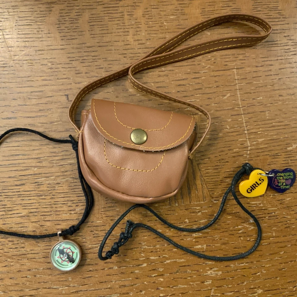 «Кожаная» сумка через плечо для 18» кукла Battat OG и American Girl 3 ПК набор компас - Изображение 1 из 1