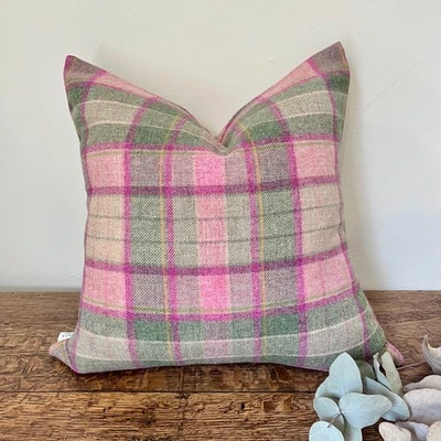 1188. Handmade Tweedy Check Green Pink Cushion Cover, Polyester,  Various sizes - Image 1 of 2
