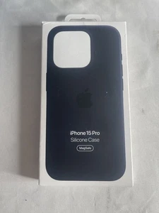 Auténtica funda de silicona Apple para iPhone 14 Plus - Negra (MT1A3ZM/A) MAGSAFE NUEVA - Imagen 1 de 2