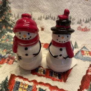 Cracker Barrel Christmas Snowman Salt & Pepper Shaker Set Holiday 2025 New$ - Picture 1 of 13