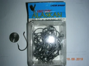 50 EAGLE CLAW LAZER SHARP OCTOPUS HOOKS NICKLE TEFLON COATED 5/0 - Picture 1 of 2