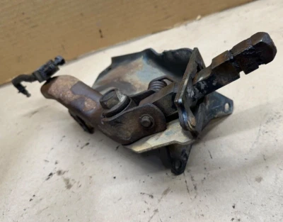 87-95 Jeep Wrangler YJ Transfer Case Shifter Bracket 5 speed NP231 AX5 231 Shift - Image 1 of 4