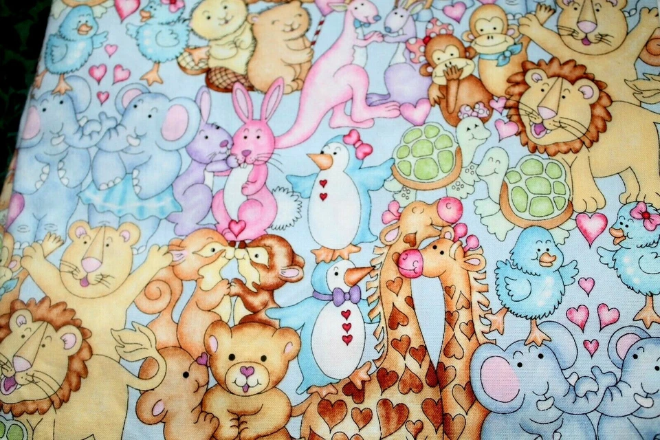 Tecido animal tesouros atemporais Patt#Bart-C4371 dois cortes de um terço de jarda - Imagem 1 de 1