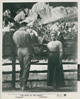 CLINT WALKER MARTHA HYER THE NIGHT OF THE GRIZZLY 1966 PHOTO ORIGINAL #21