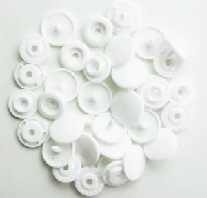 200 Sets T5 Resin Plastic Snaps,  Size 20 Glossy round Resin Plastic Buttons Fas - Picture 1 of 5