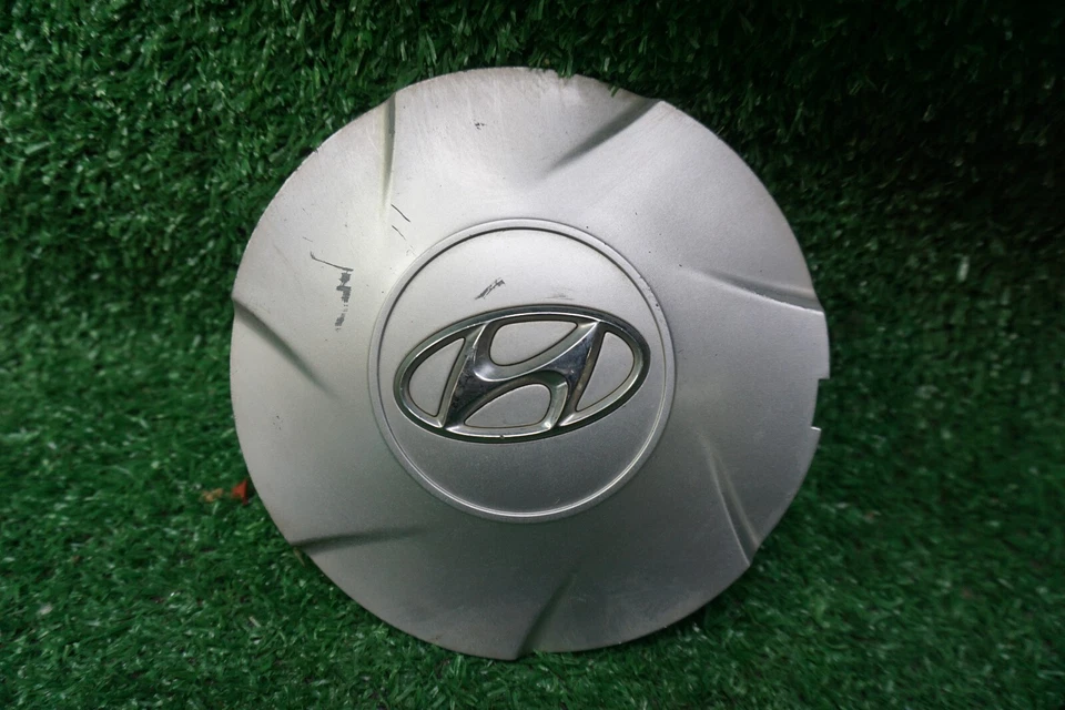 Hyundai Elantra 2011 2012 2013 17" tapa central OEM 529603X300 Foto 1 de 3