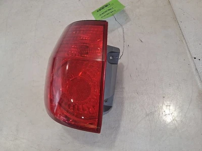 Cuarto de luz trasera izquierda Sienna Driver montado en panel para 06-10 4812749 Foto 1 de 4