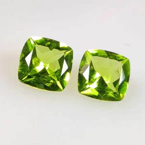 2.63 Ct Natural Green Peridot Square Cut Twins - 8842 - Picture 1 of 2