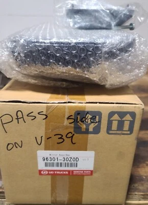 Nissan Diesel UD Truck Outside Mirror Assembly 96301-30Z0D - Image 1 of 3