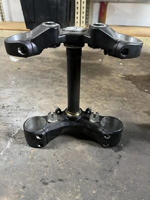 Ducati Monster 796 1100 evo 2013 triple abrazadera superior e inferior — todo negro Foto 1 de 4