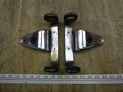 Suzuki GS750 GS 750 S659-2 1982) horquilla delantera cromada orejas faros soportes de montaje Foto 1 de 4