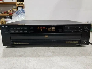 Sony 5 Disc Compact Disc Player Changer CDP-C37 - Picture 1 of 5