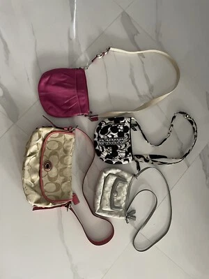 Coach Vintage Bags - Lot Of 5 Bags. Cute And In Good Conditions. 3 are Coaches - Image 1 of 4