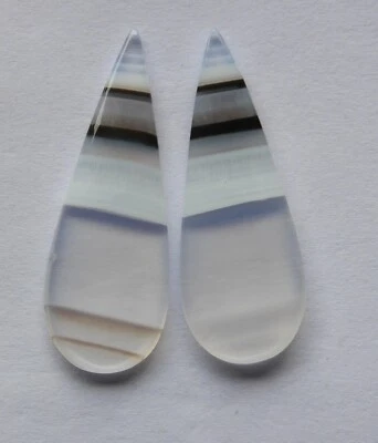 25.30 Ct Natural Banded Agate (37mm X 13mm each) Cabochon Loose Match Pair - Image 1 of 3