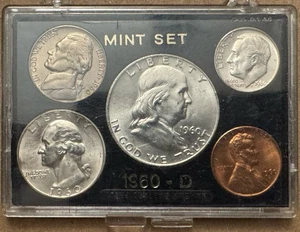 United States -1960 D - Mint Set In Holder - 90% Silver Coins - Franklin Half - Picture 1 of 2