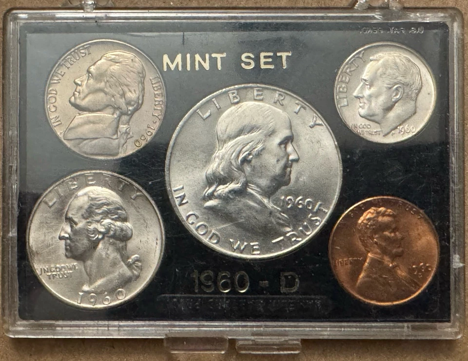 United States -1960 D - Mint Set In Holder - 90% Silver Coins - Franklin Half - Image 1 of 2