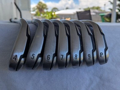 Juego de varillas de acero Nike VRS Nexcore Iron (7) 4-PW Nike True Temper Uniflex Foto 1 de 4