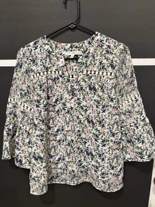 fever Damen Top Größe Small süß geblümt weiß rosa blau edel - Bild 1 von 2