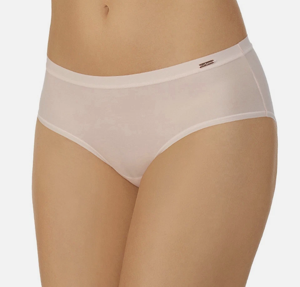 Le Mystere Women Infinite Comfort Hipster Panty Powder Pink Size L/XL - Image 1 of 1
