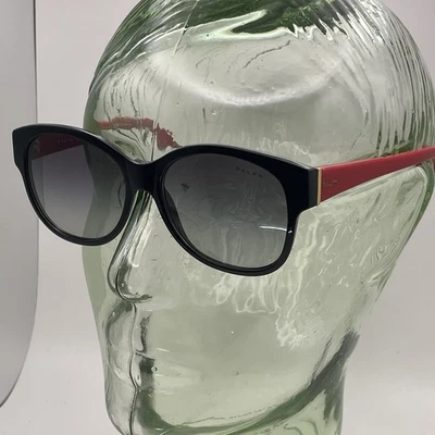 Óculos de sol feminino Ralph Lauren preto vermelho e dourado - Imagem 1 de 4