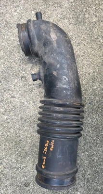 98-04 Isuzu Rodeo Honda Passport Air Intake Cleaner Hose Tube Duct 3.2L OEM - Image 1 of 4