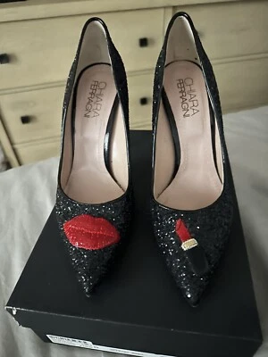 CHIARA FERRAGNI, черный блестящий, красный губы и помада деталь насос, размер 39 - Изображение 1 из 4