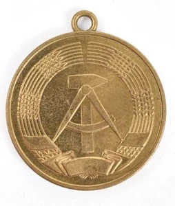 DDR, Medaille zum 40.Jahrestag der DDR 1989 - Picture 1 of 2