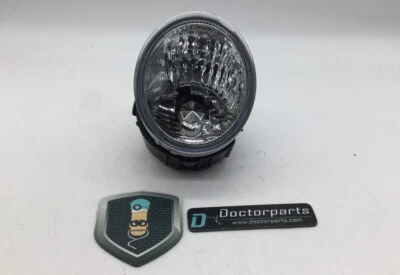 Luz antiniebla del lado derecho del pasajero Subaru Legacy 2005-2009 usada OEM P4013R Foto 1 de 4