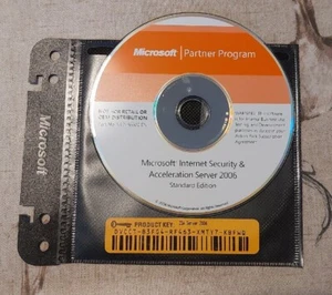 Microsoft Partner Program Microsoft Internet Security 2006 X12-96602 EN - Picture 1 of 3