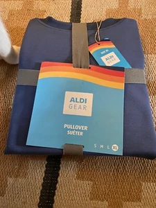 2025 Aldi Gear Damen Pullover Kordelzug Regenbogen und Name Blau Neu XL - Bild 1 von 2