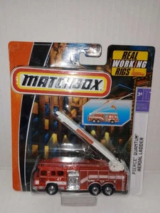 2008 Matchbox Working Rigs Pierce Quantum Aerial Ladder FIRE Truck - Picture 1 of 6