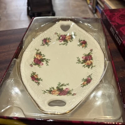Royal Albert Old Country Roses Victorian Giftware Tray boxed and New  - image 1 of 2