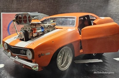 Chevrolet Camaro Z28 1969 1:24 coche diecast Muscle Machines 2003 de colección sin caja Foto 1 de 4