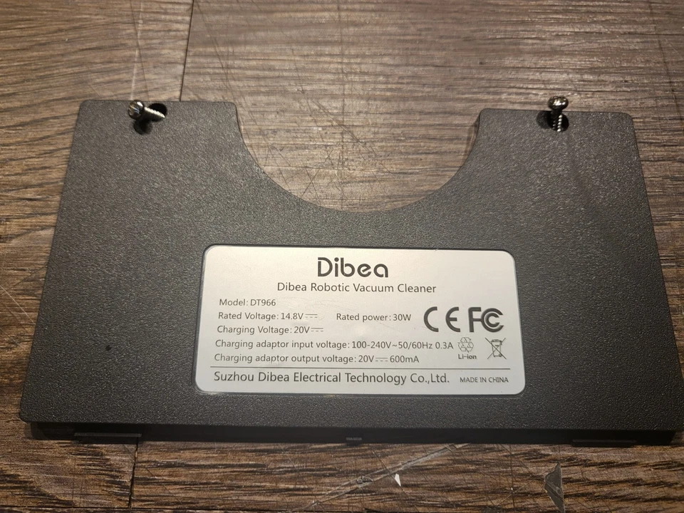 Robot aspirador trapeador 2 en 1 Dibea - Placa de cubierta de batería Foto 1 de 1