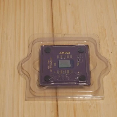 D800AUT1B AMD Duron 800 800MHz 200MHz FSB 64 KB L2 Cache Socket 462 Processor 07 - Image 1 of 4