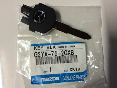 GENUINO NUEVO CONTROL REMOTO MPV MAZDA 2, 3, 6, RX8, CX-7 CX-9 BT50 LLAVE FLIP EN BLANCO Foto 1 de 4