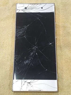 TG332 Sony Xperia XA1 G3121 MOBILE PHONE READ DESCRIPTION - Image 1 of 4