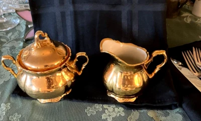 Juego Waldershof Crema y Azúcar Porcelana Esmaltada Dorada, Baviera, Alemania cir 1937 Foto 1 de 4