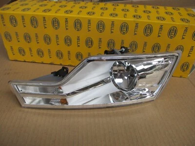 NEW HELLA 1NE271532-021 RIGHT FOG LIGHT CITROËN C5 III 6206.J4 - Image 1 of 2