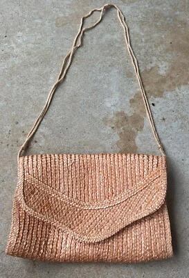 Bolso de hombro de paja vintage años 70 clutch melocotón hippy isla festival tamaño mediano Foto 1 de 4