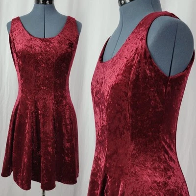 Vtg Ultimate Burgundy Princess Seamed Crushed Velvet Fit & Flare Dress Size 9 - Image 1 of 4