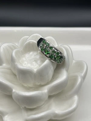Natural Tsavorite Silver Ring - Image 1 of 4