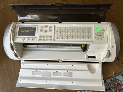 Cricut Expression Cutting Machine Model CREX001 with 15 Cartridges - Image 1 of 4