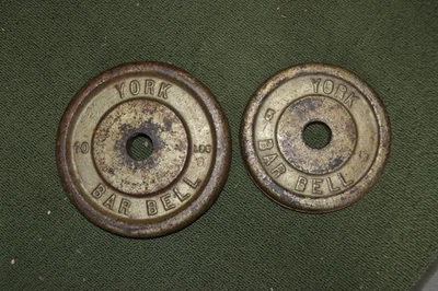 2 BARRA YORK VINTAGE 5 LB. & 10 lb. PLACAS DE PESO DE HIERRO FUNDIDO PARA BARRA DE 1" Foto 1 de 4