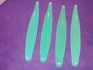 Tupperware - acquista 2 ricevi 2 sezionatore lattuga Corer verde vintage GRATIS - Usato in ottime condizioni - Foto 1 di 3