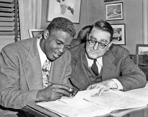 JACKIE ROBINSON and BRANCH RICKEY Glossy 8x10 Photo 1950 Dodgers Contract Print - Picture 1 of 1